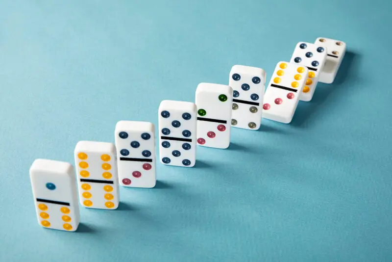 Tìm hiểu cách chơi domino tại i9bet đơn giản, nhanh chóng 
